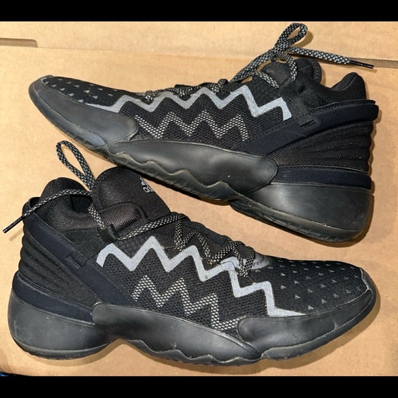 Adidas Donovan Mitchell issue #2 basketball shoes size 11